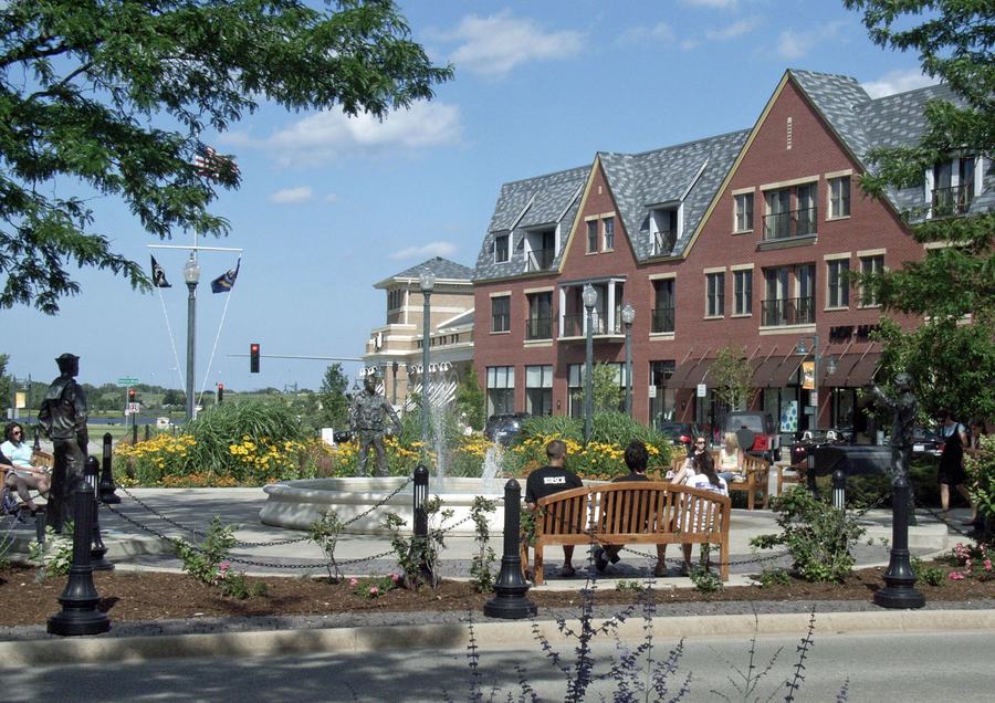 The Glen Town Center, Glenview, Illinois